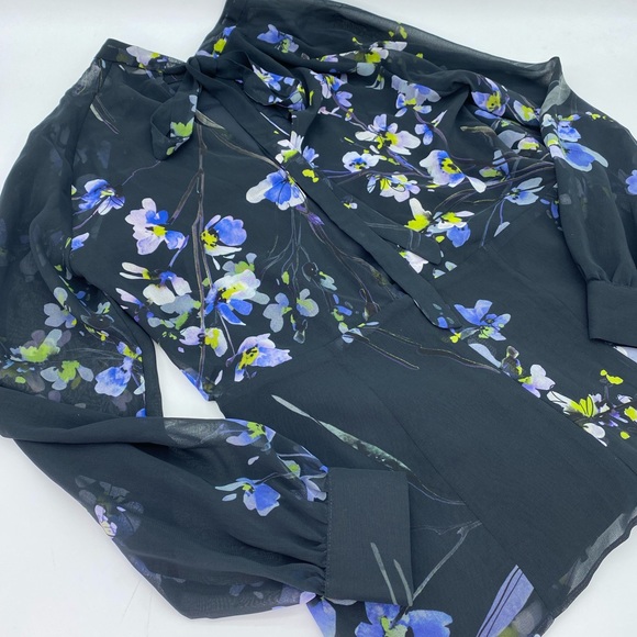 Reiss floral pleat blouse - Picture 7 of 11